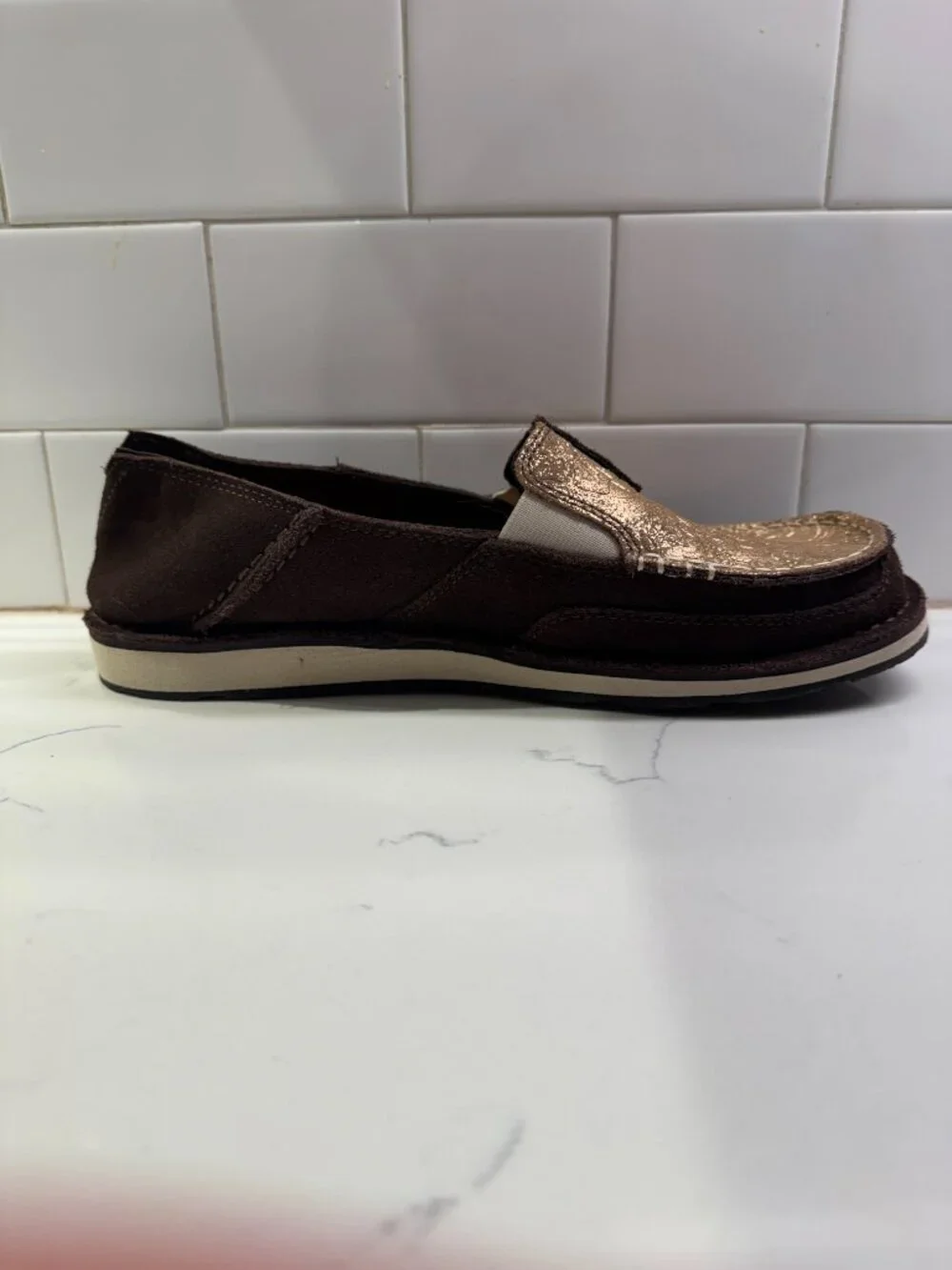 Ariat Cruiser Azteca Suede Brown Leather Loafers Womens 10B Metallic Embossed To